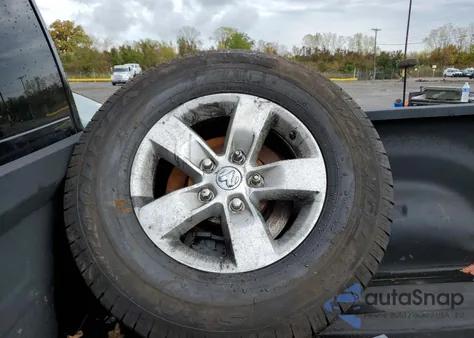 2015 Ram 1500 St from USA, damaged, VIN 1C6RR7FT1FS711279